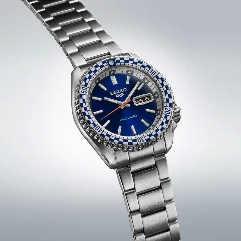 Reloj SEIKO 5 Sport Petrol Blue "Checker Flag" Edición Especial SRPK65K1
