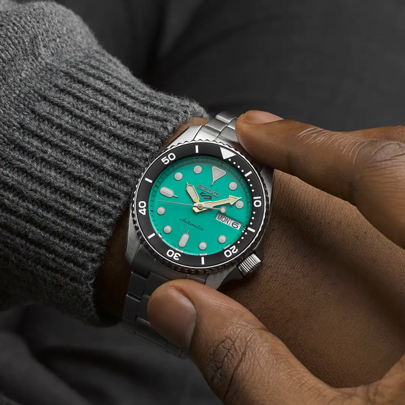 Reloj SEIKO 5 Sport Turquesa SRPK33K1