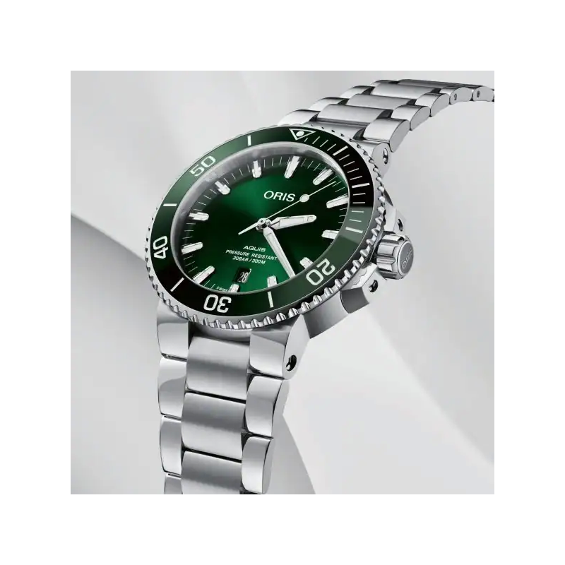 Reloj Oris Aquis Date 43,5mm Green Dial 01 733 7730 4157-07 8 24 05PEB