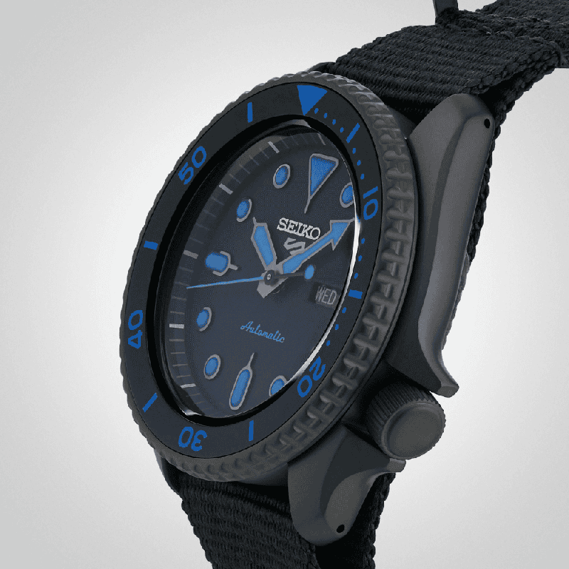 Reloj SEIKO 5 Sport Blue "Street Style" SRPD81K1