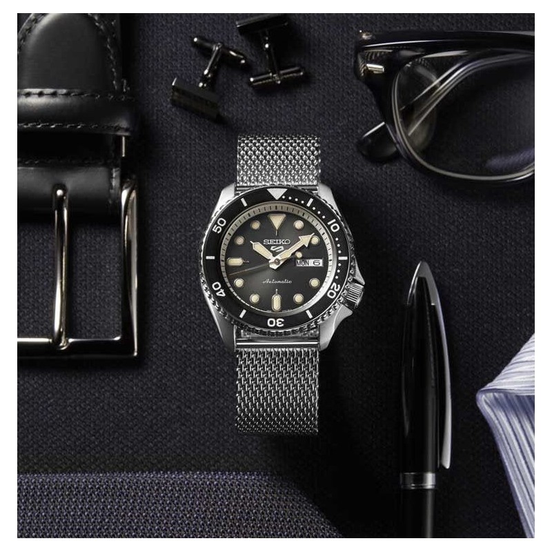 Reloj SEIKO 5 Sport Negro SRPD73K1